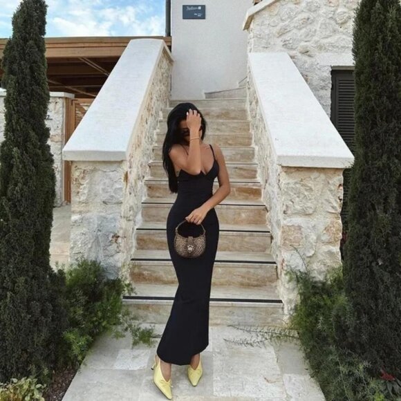 ZARA STRETCH MIDI DRESS - Picture 4 of 4